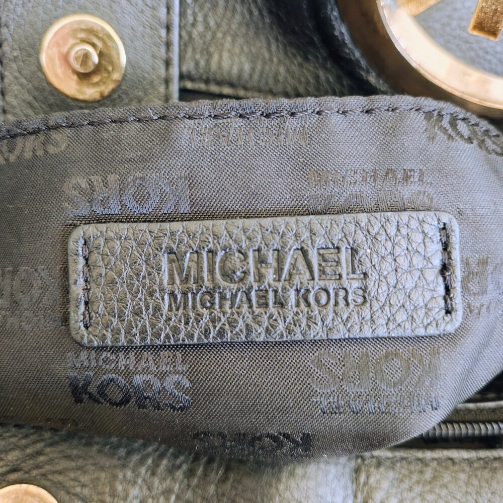 MICHAEL KORS Fulton Hobo Bag - Picture 13 of 13